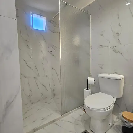 Tatil Evi Chrysalis House Nea Poteidaia